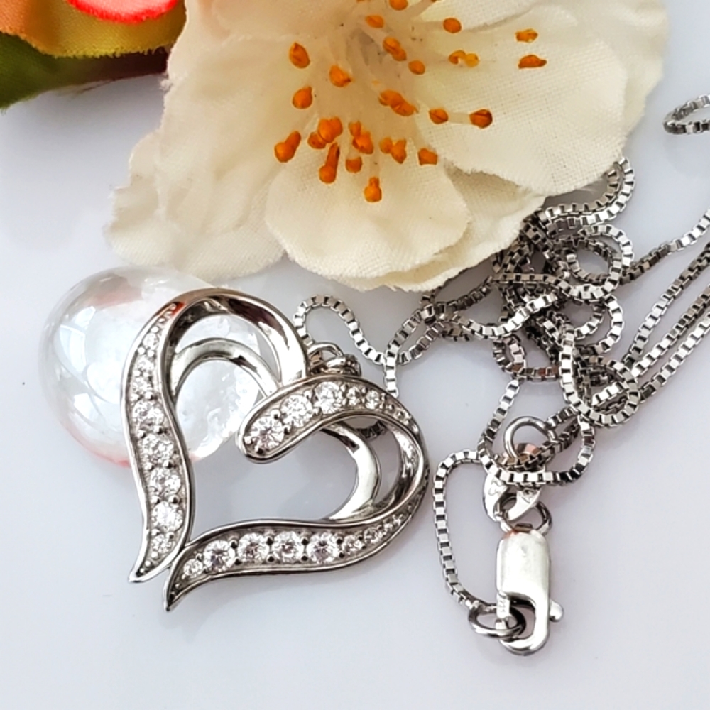 NEW Sterling Diamond Heart Pendant - Picture 3 of 7